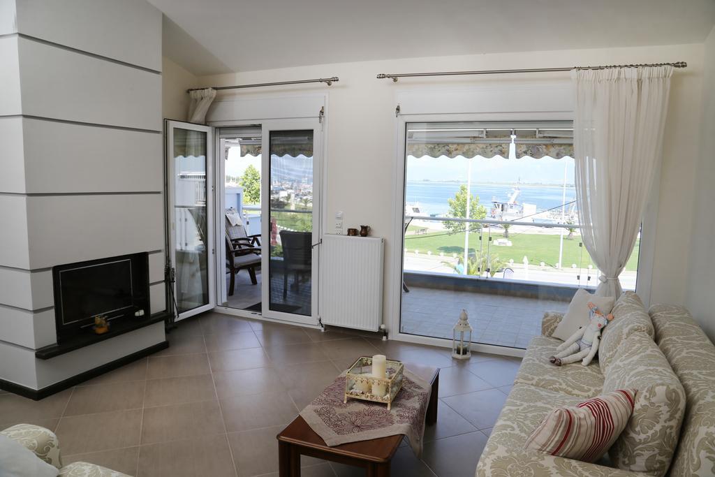Konstantinos Luxury Apartment ケラモティ エクステリア 写真